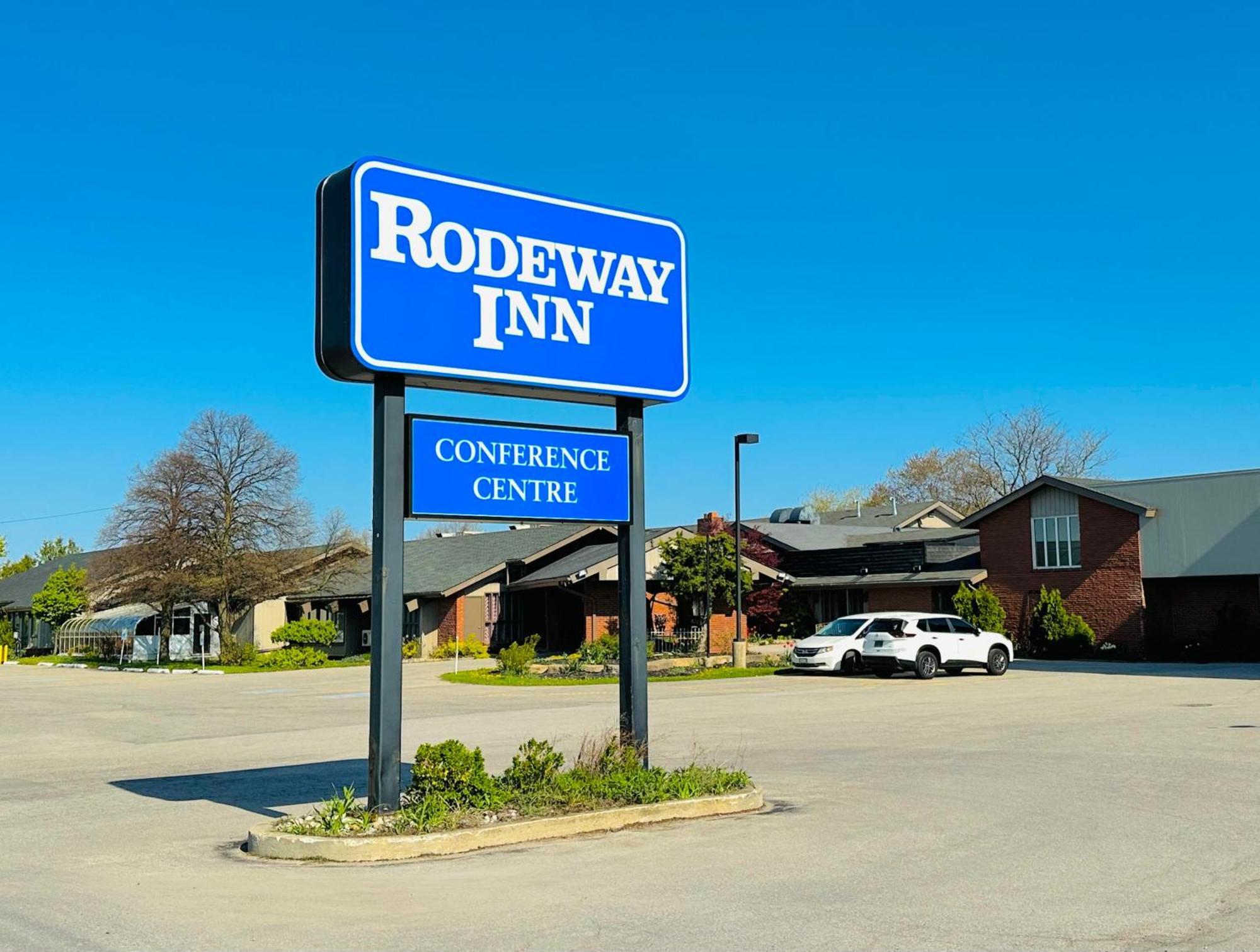 Rodeway Inn Festival Стратфорд Екстер'єр фото